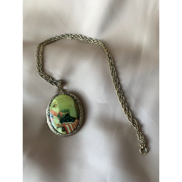 SOLD Maximal Art Vintage Style Betsy Ross American Flag Painting Locket - Picture 1 of 5
